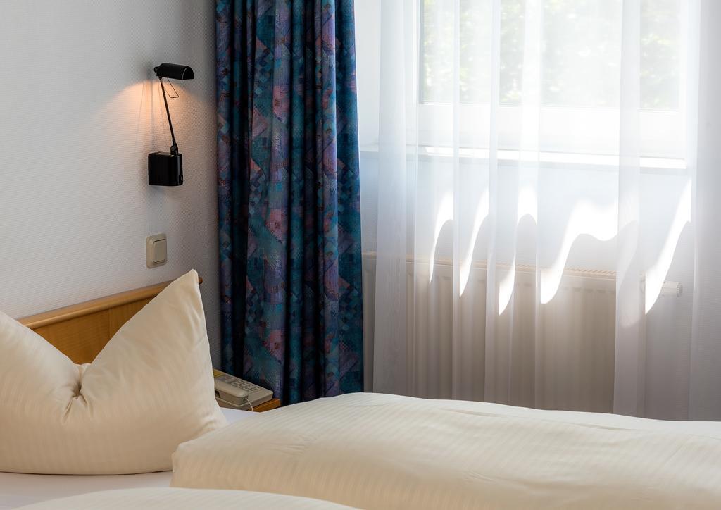Median Hotel Garni Вернигероде Экстерьер фото