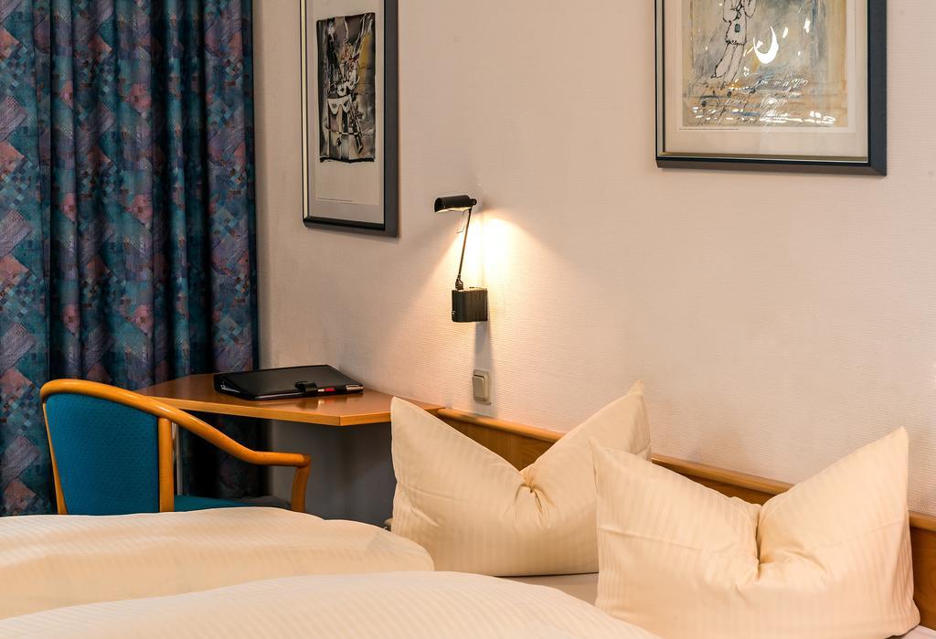 Median Hotel Garni Вернигероде Экстерьер фото