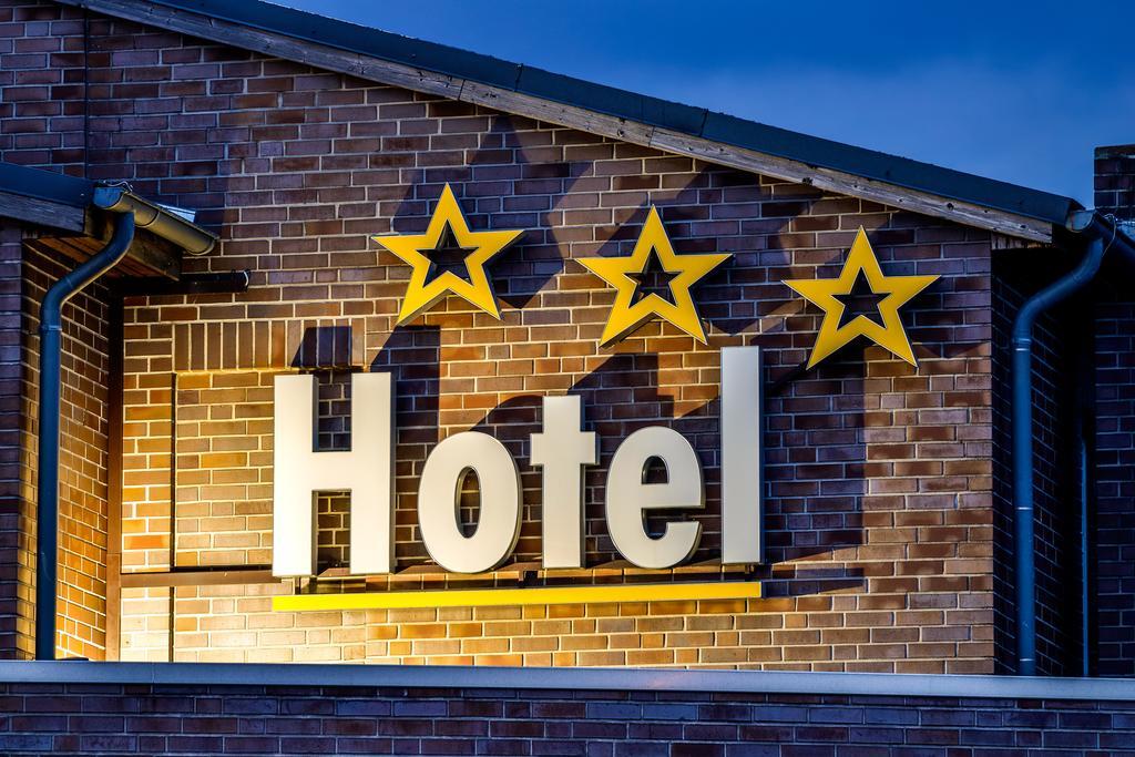 Median Hotel Garni Вернигероде Экстерьер фото